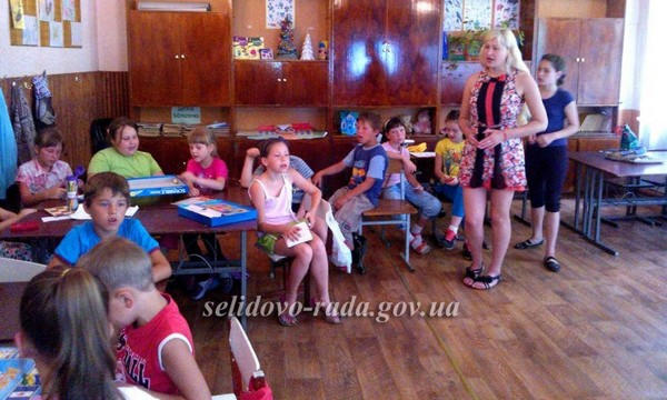 Как проходит летний отдых в горняцком пришкольном лагере «Непоседы»