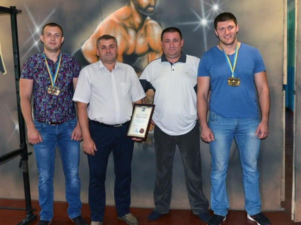 Спортсмены из Украинска стали призерами Чемпионата Евразии по пауэрлифтингу