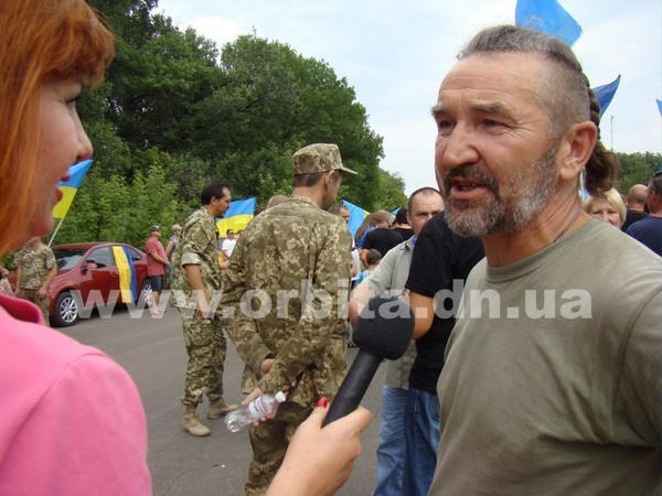 Активисты Покровска доставили украинским военным вблизи передовой частичку «мирной жизни»