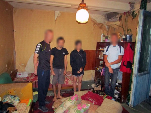 В Селидово накрыли наркопритон, организованный 40-летним жителем города