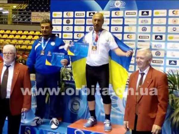 Гиревик из Покровского района завоевал две золотые медали на Чемпионате мира