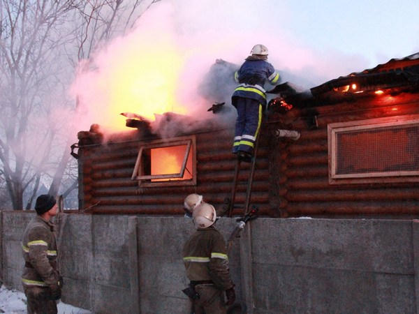 Стали известны причины масштабных пожаров в Покровске