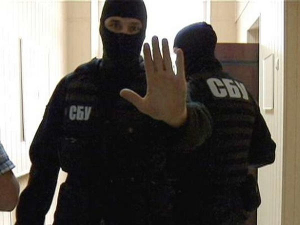 Полиция, прокуратура и СБУ наведались с обыском в отдел образования Покровского горсовета