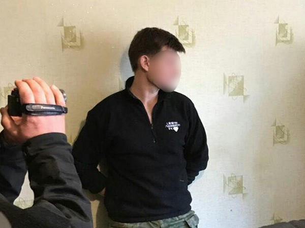 Следователь полиции Покровска вымогал взятку у военнослужащего