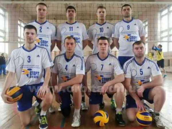 Волейбольная команда из Покровска пробилась в первую лигу чемпионата Украины