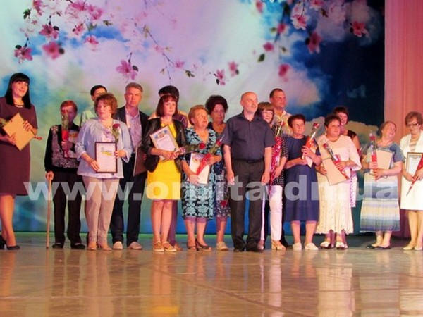 Медиков Покровска поздравили с профессиональным праздником