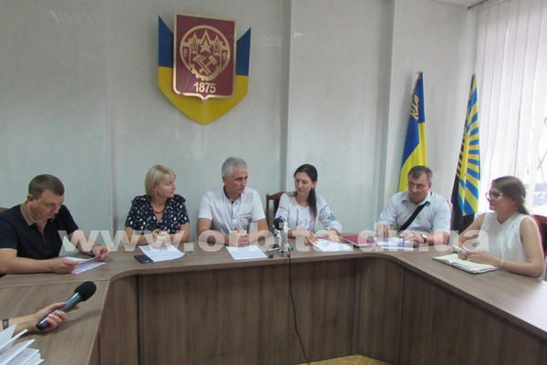 Областная комиссия проверила качество украинизации в Покровске