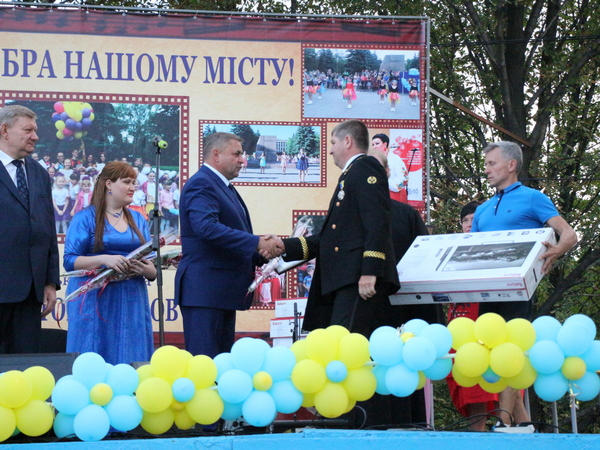Селидовские горняки принимали поздравления от народного депутата