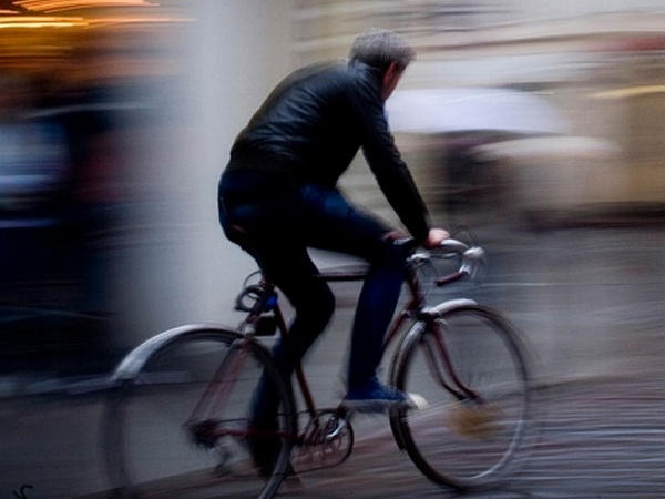 В Покровске задержали серийного уличного грабителя на велосипеде