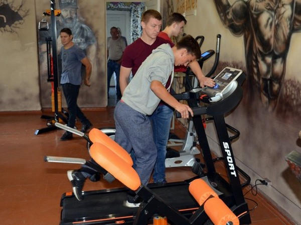 В Украинске открылся обновленный фитнес-зал