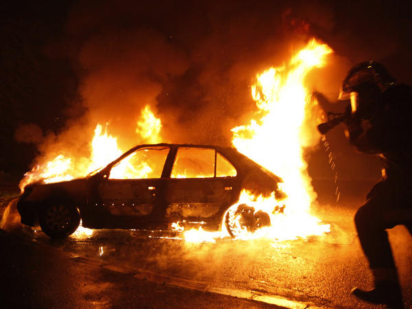 В Родинском сгорела «Mazda»