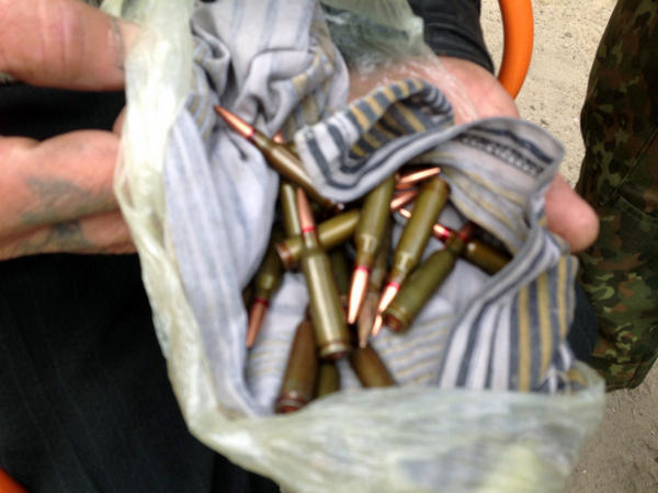 У жителя Украинска, который пугал детей на детской площадке, обнаружили боеприпасы