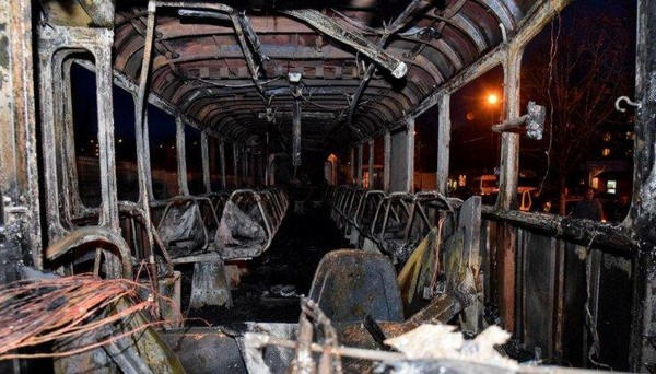В Донецке сгорел дотла трамвай