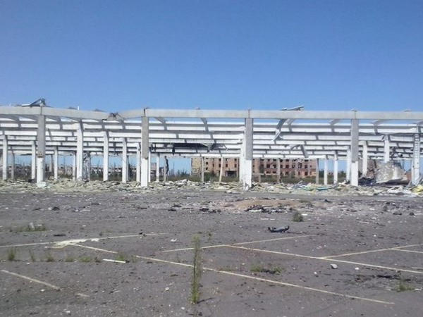 Как выглядит разрушенный гипермаркет «Metro» в Донецке