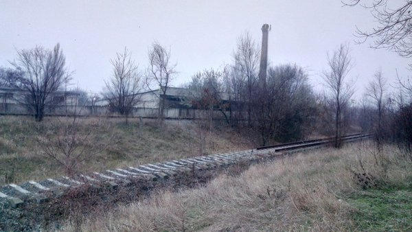 В Донецке исчезают железнодорожные пути