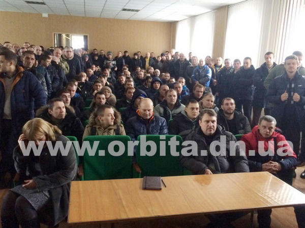 Шахтеры ГП «Селидовуголь» собираются ехать в Киев, а лидер местного профсоюза объявил голодовку