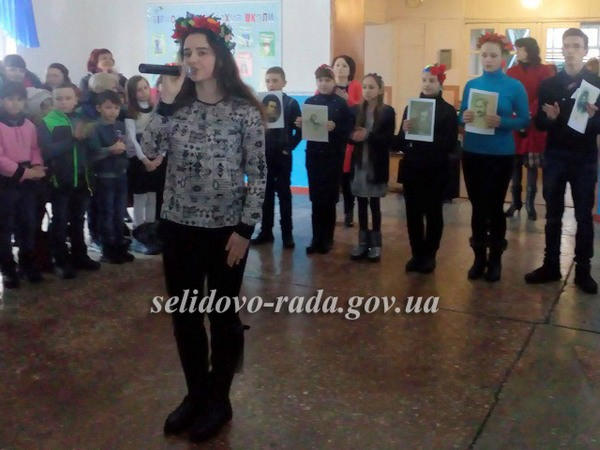 В Горняке школьники почтили память великого украинского поэта