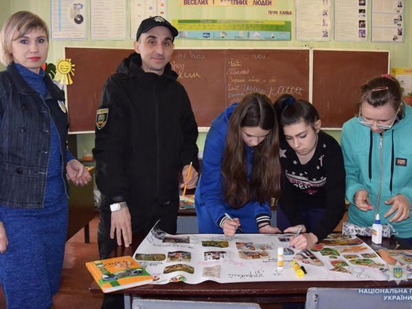 Кураховские школьники имели «серьезный разговор» с полицейскими