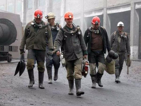 Горняки шахты «Родинская» прекратили забастовку и поднялись на-гора