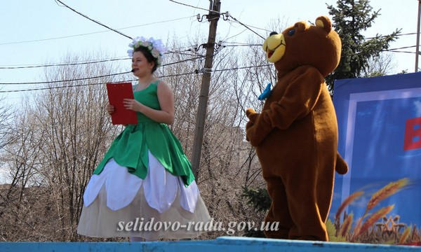 В Селидово прошла Пасхальная ярмарка и выставка писанок
