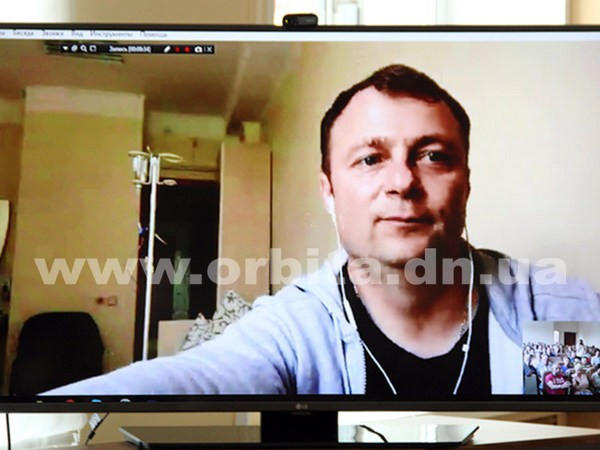 Пропавший мэр Покровска неожиданно появился на сессии горсовета, но пока только онлайн