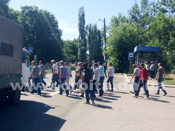 Три месяца без зарплаты: горняки шахты «Кураховская» обещают продолжать забастовку
