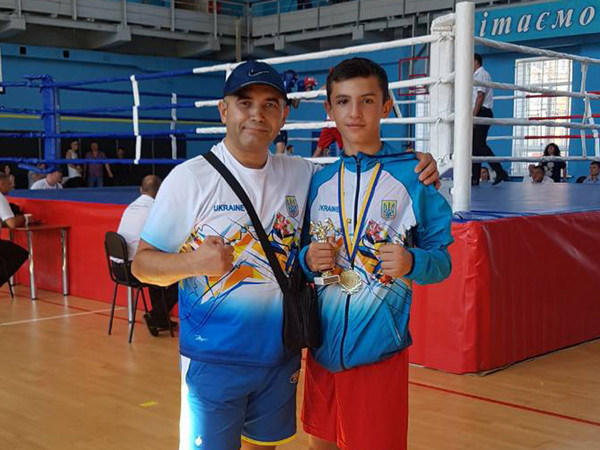 Юный боксер из Покровска пятый год подряд стал чемпионом Украины
