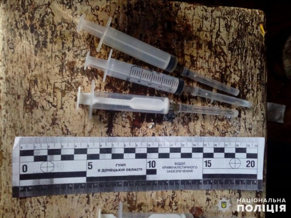 В Селидово полицейские накрыли очередной наркопритон