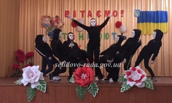 Школьники из Горняка приняли участие в фестивале «Танцуют все»