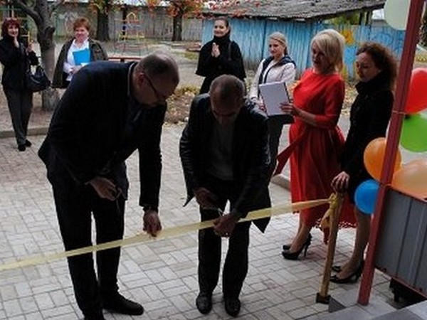 В детском саду Новогродовки торжественно открыли три дополнительные группы