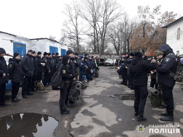 Чтобы защитить отделение полиции в Селидово весь личный состав подняли по «тревоге»