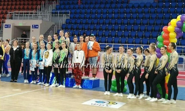 Спортсменки из Горняка завоевали медали на Кубке Украины по спортивной аэробике