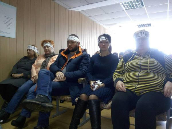 Работники шахты «Кураховская» объявили голодовку