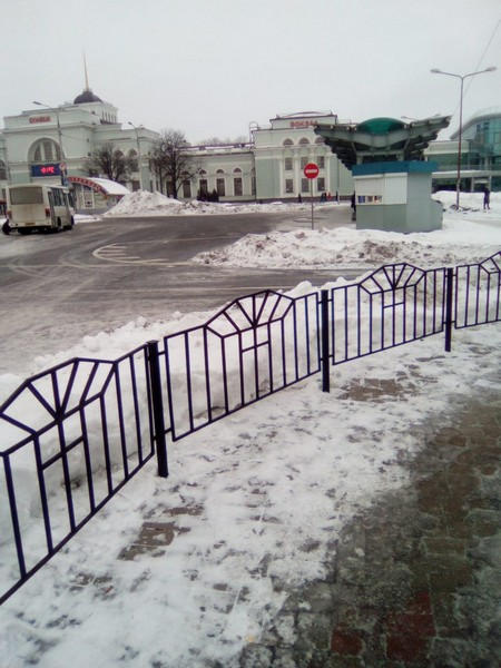 Как сейчас выглядит железнодорожный вокзал в оккупированном Донецке