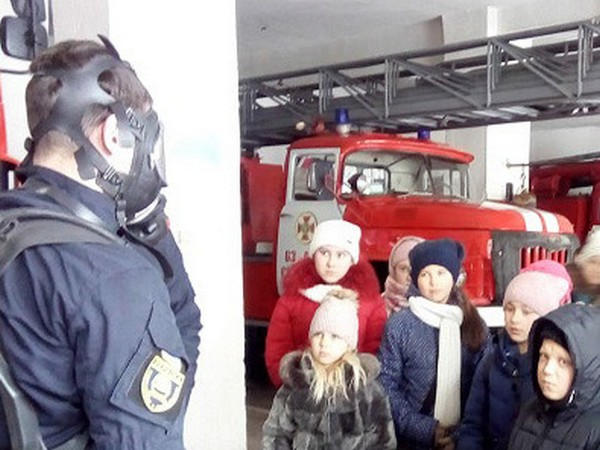 Селидовские школьники почувствовали себя спасателями
