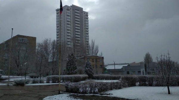 Оккупированный Донецк накрыл обильный снегопад