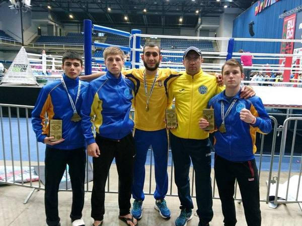Кикбоксер из Новогродовки завоевал «золото» Кубка мира