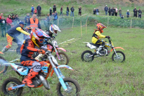 Скорость и адреналин: в Мирнограде состоялся 30-й Чемпионат Украины по мотокроссу
