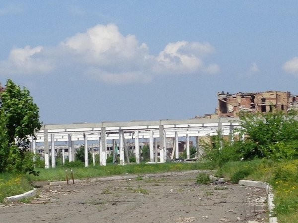 Что осталось от некогда известного гипермаркета «Метро» в Донецке