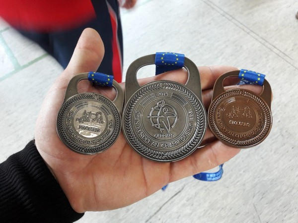 Тяжелоатлет из Покровского района завоевал «серебро» и «бронзу» на чемпионате Европы