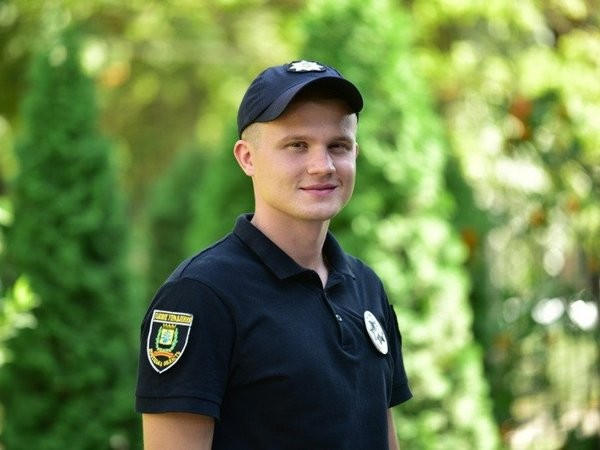 В Покровске выбрали полицейского, который станет лицом отделения полиции