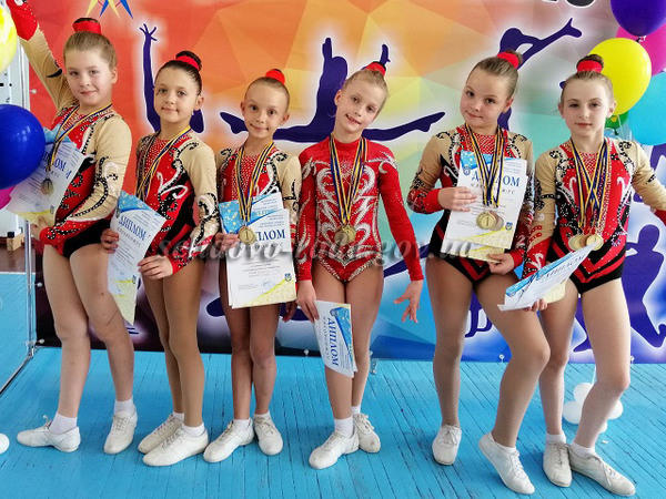 Сборная Селидовской ДЮСШ по спортивной аэробике завоевала медали на турнире Baby Cup-2019