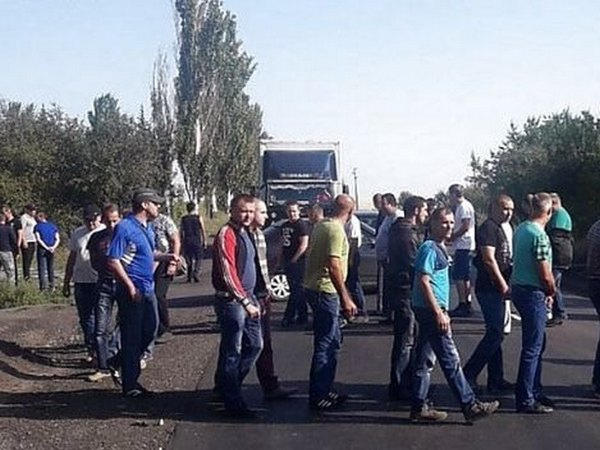 Полицейские пытались надавить на протестующих горняков шахты «Кураховская»