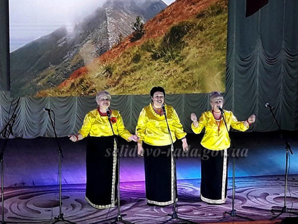 Вокалисты из Селидово успешно выступили на фестивале-конкурсе народной песни