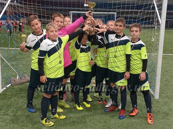 Команда из Селидово стала второй на турнире по футболу «Будущие чемпионы»
