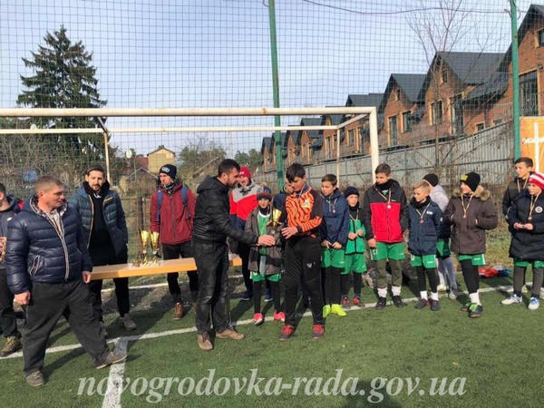 Новогродовские футболисты заняли третье место на «Кубке Друзей» в Ирпене