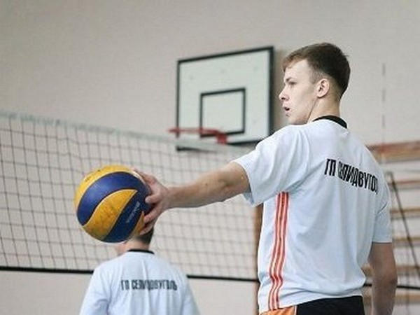 Волейболисты из Новогродовки заняли третье место на Рождественском кубке в Покровске