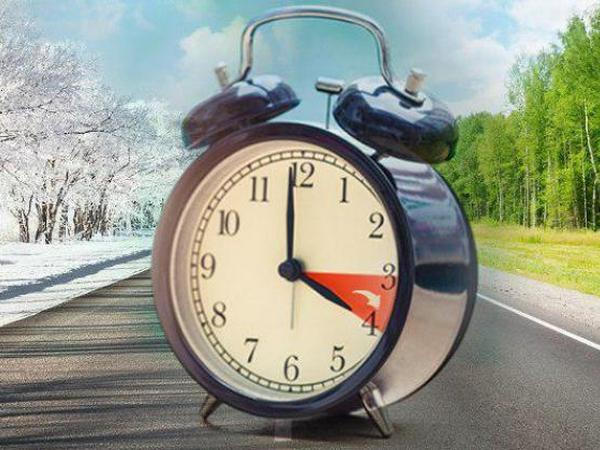 Украина переходит на летнее время: не забудьте перевести часы!