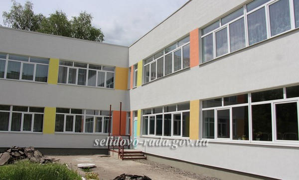 Как продвигается капитальный ремонт детского сада в Селидово
