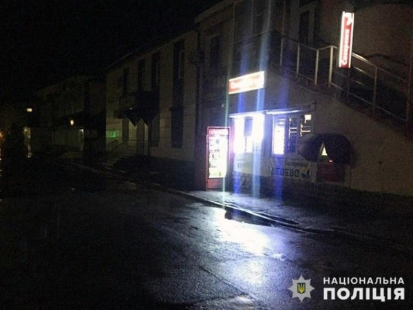 Конфликт возле киоска в Покровске закончился поножовщиной и смертью